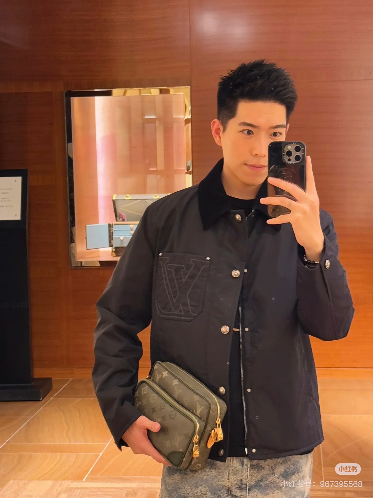 2026124173319104 270